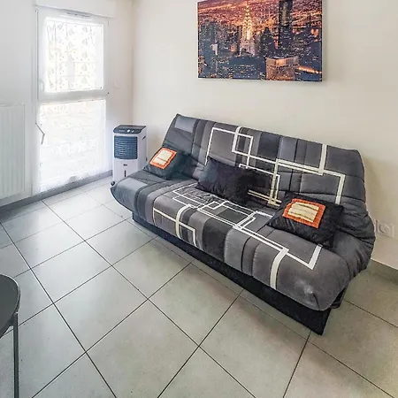 Casa vacanze 3 Bedroom Gorgeous In Agde